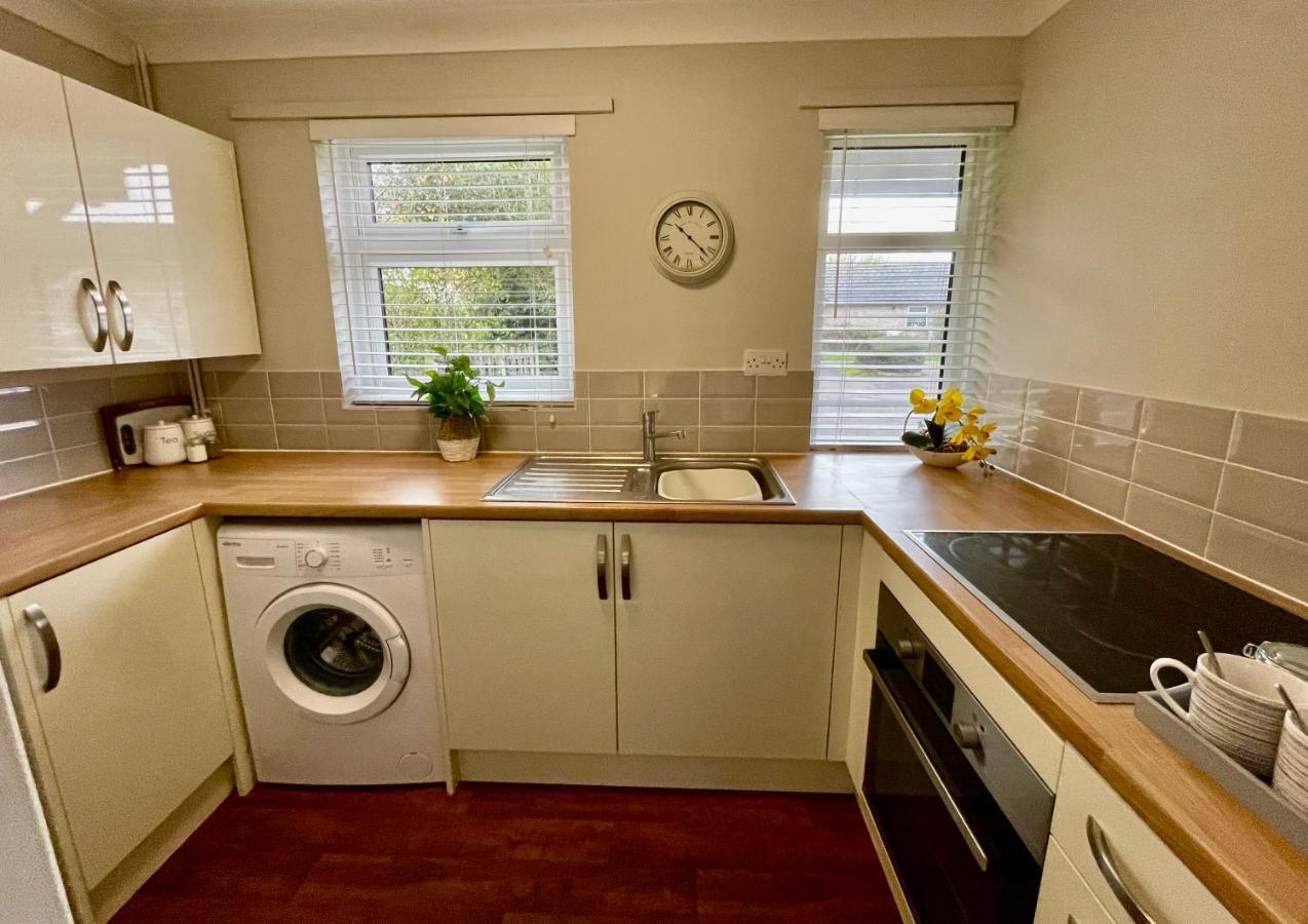 Cosy Bungalow Near Open Countryside Felixstowe Exteriör bild